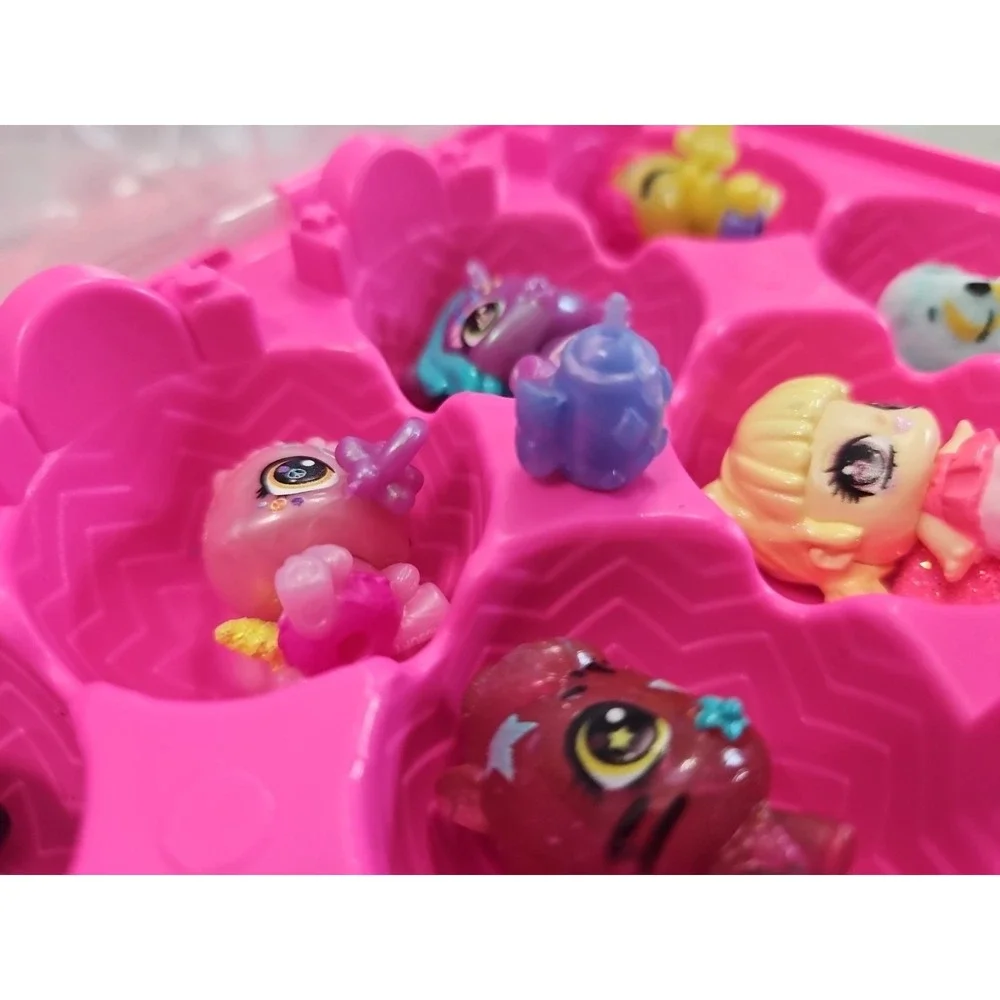 Hatchimals 12 Egg Surprises CollEGGtible Cute Shimmer Babies Carton &Accessories